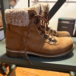 Avellini - made in Portugal Cozy Tan Women's Boots